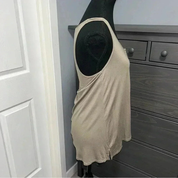 American Eagle  Tank - Picture 2 of 5